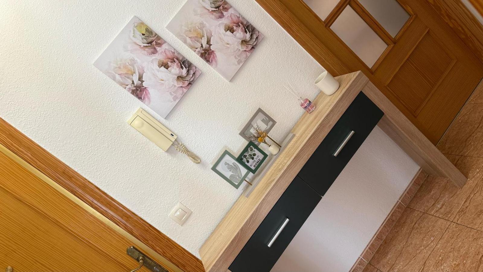Salinas Apartment